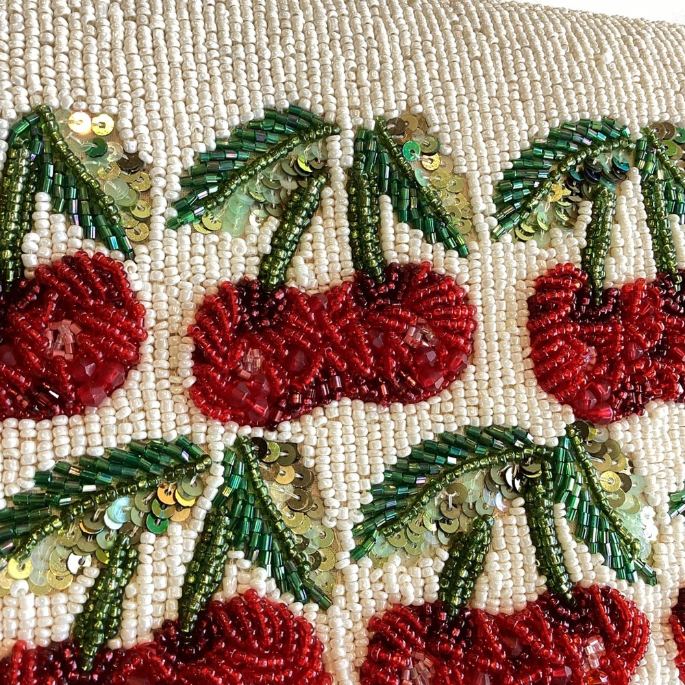 🍒Anthropologie Oversized Beaded Shoulder Bag Maeve Purse Novelty Gold Chain NEW - Picture 6 of 16